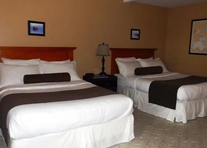 Timberland Inn