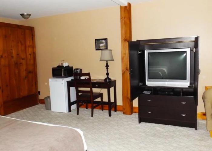 Timberland Inn