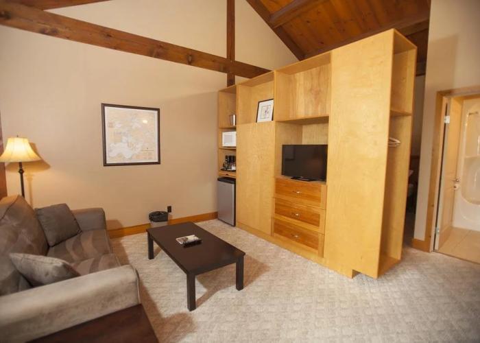 Timberland Inn