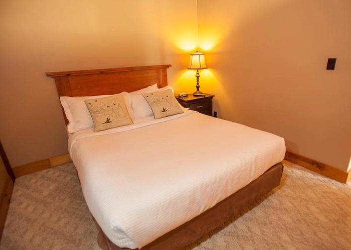 Timberland Inn