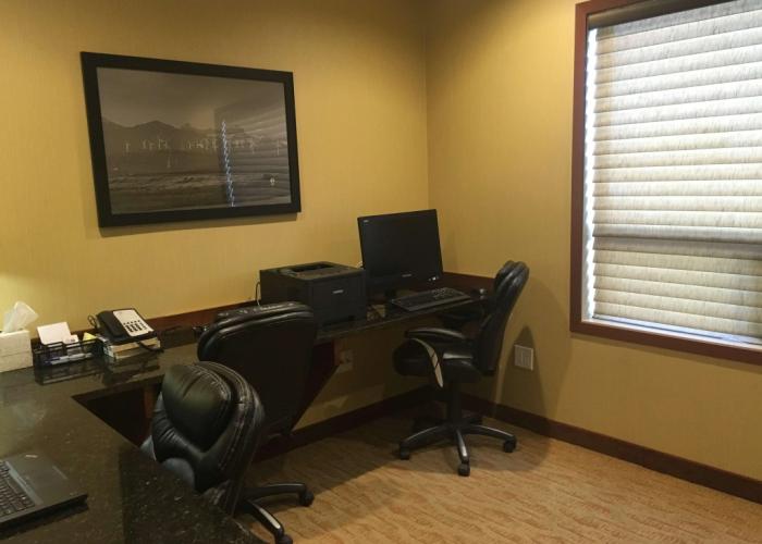 Best Western Plus Service Inn & Suites