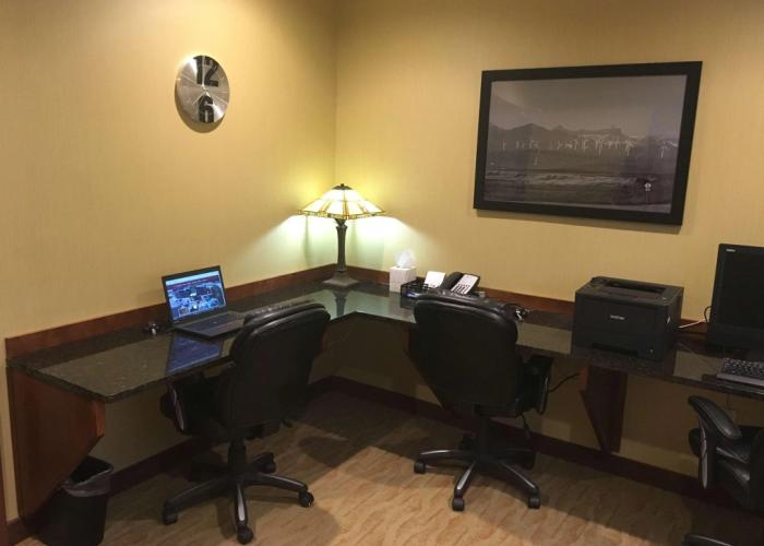 Best Western Plus Service Inn & Suites