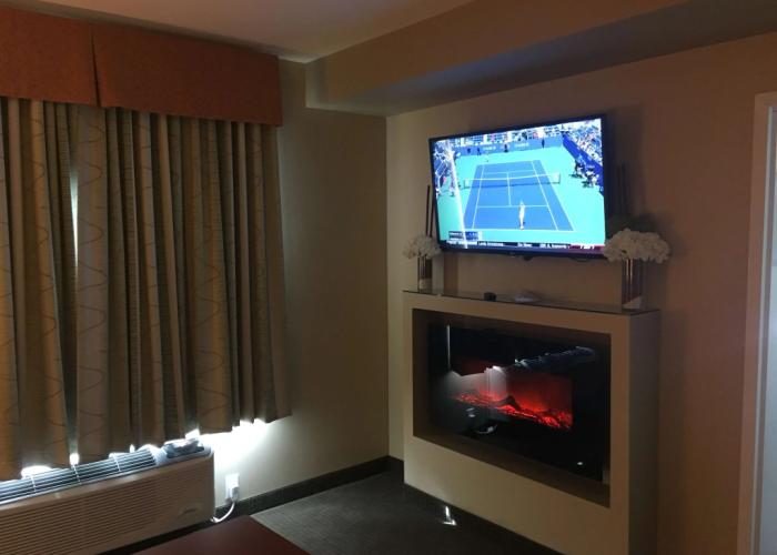 Best Western Plus Service Inn & Suites