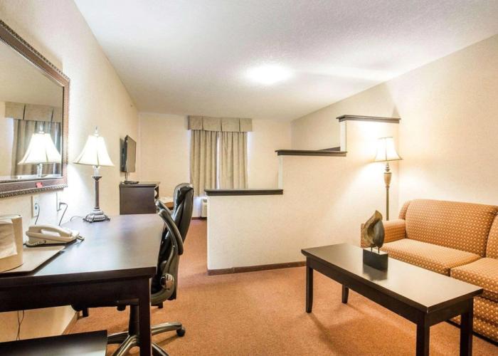 Quality Inn And Suites Lethbridge