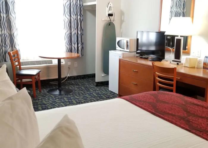 SureStay Plus Hotel by Best Western Lethbridge