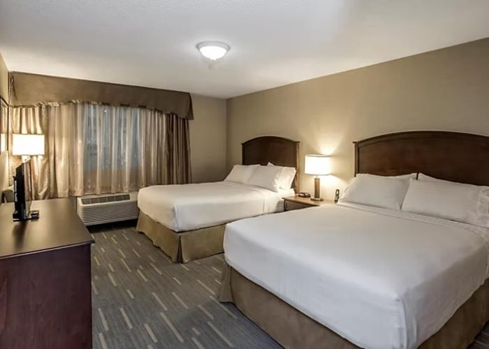 Holiday Inn Lethbridge by IHG
