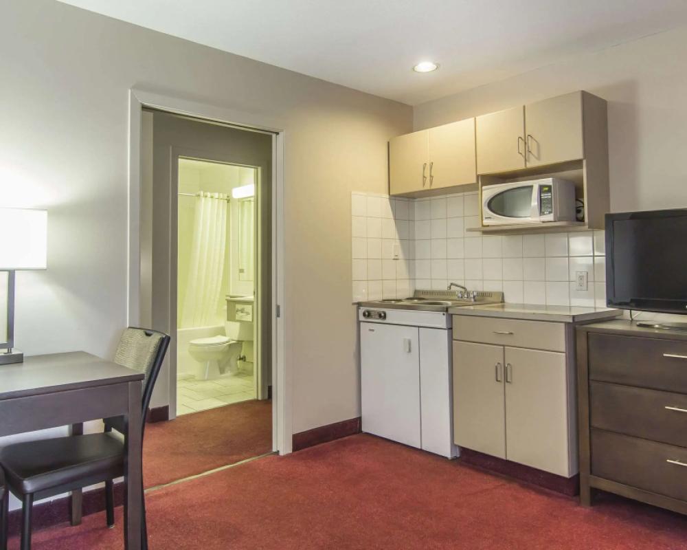 фото Econo Lodge Lethbridge