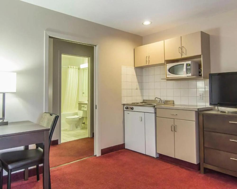 фото Econo Lodge Lethbridge