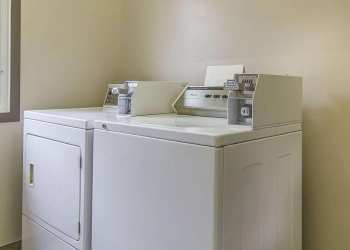 Econo Lodge Lethbridge