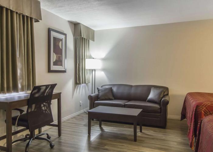 Econo Lodge Lethbridge