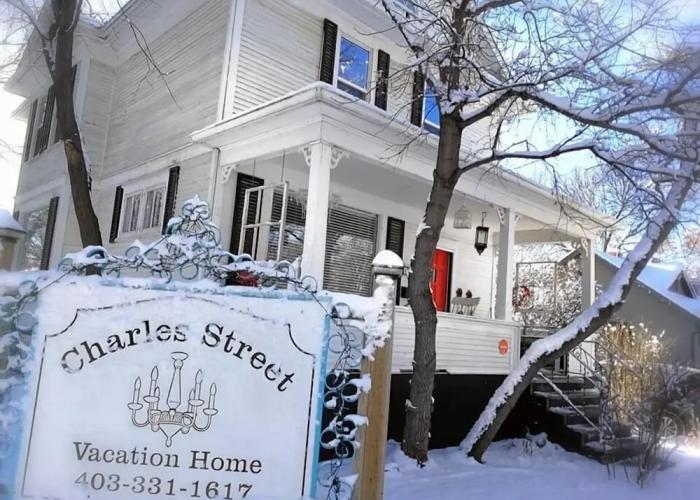 Charles Street Holiday Home