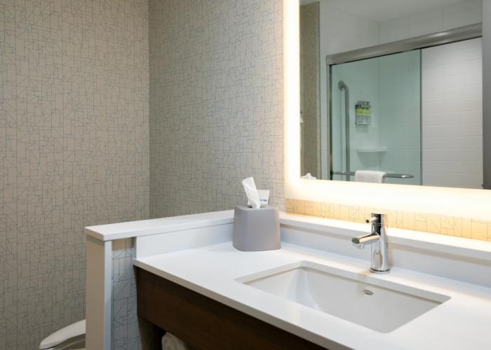Holiday Inn Express Lethbridge Southeast by IHG