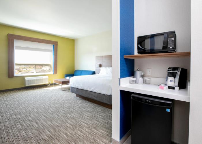 Holiday Inn Express Lethbridge Southeast by IHG
