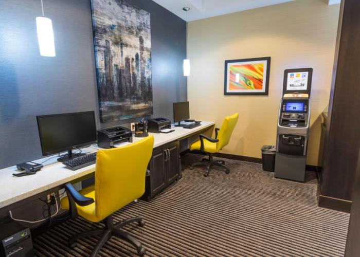 Holiday Inn Express & Suites Thunder Bay by IHG