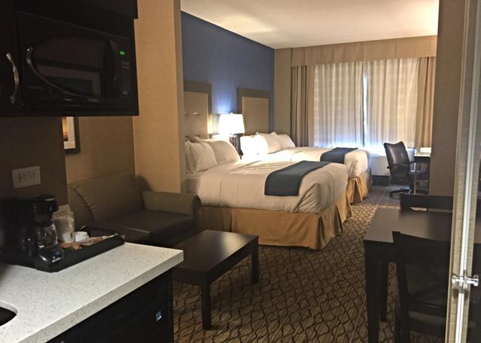Holiday Inn Express & Suites Thunder Bay by IHG