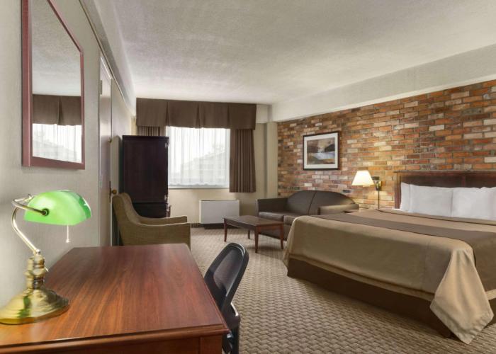 Travelodge by Wyndham Thunder Bay