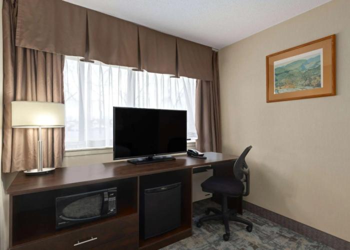 Travelodge by Wyndham Thunder Bay