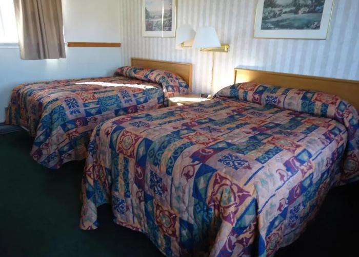 Kingsway Inn Motel