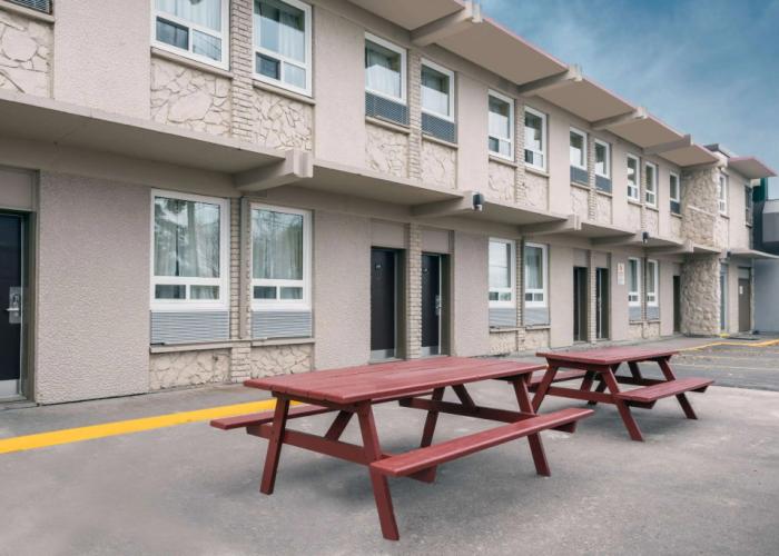 Super 8 by Wyndham Thunder Bay