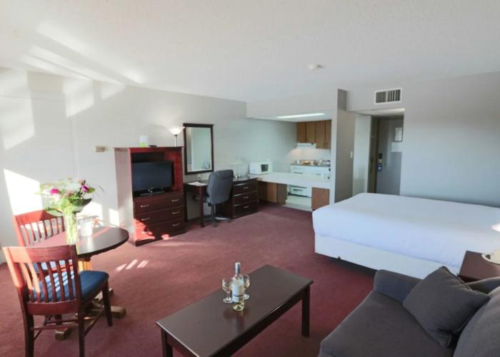 Travelodge by Wyndham Grande Prairie