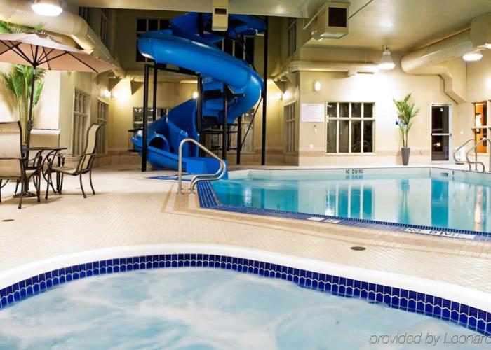 Holiday Inn Express Grande Prairie