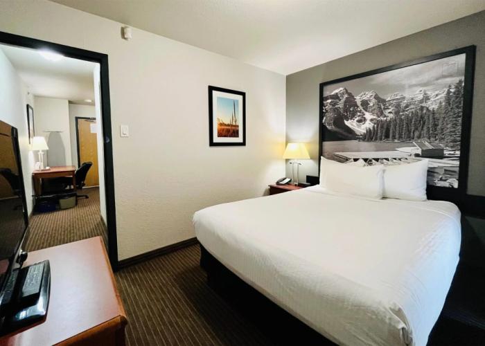 Super 8 by Wyndham Grande Prairie