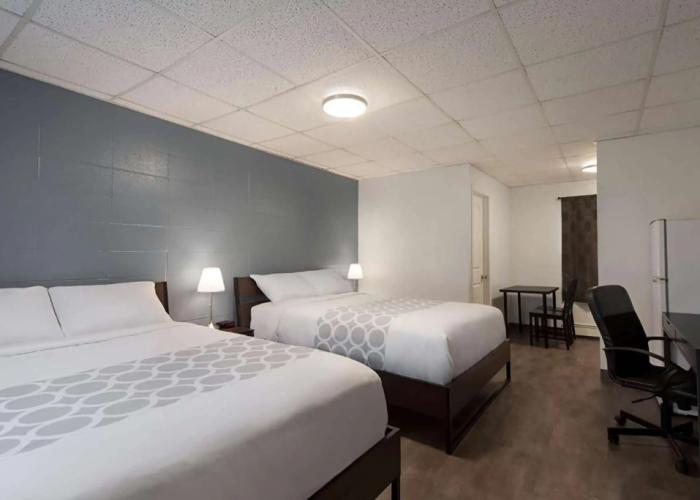 Howard Johnson by Wyndham Grande Prairie