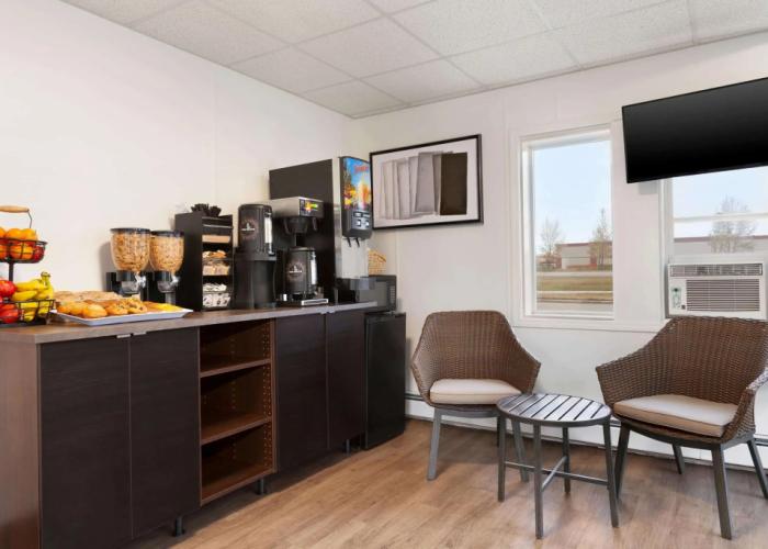 Howard Johnson by Wyndham Grande Prairie