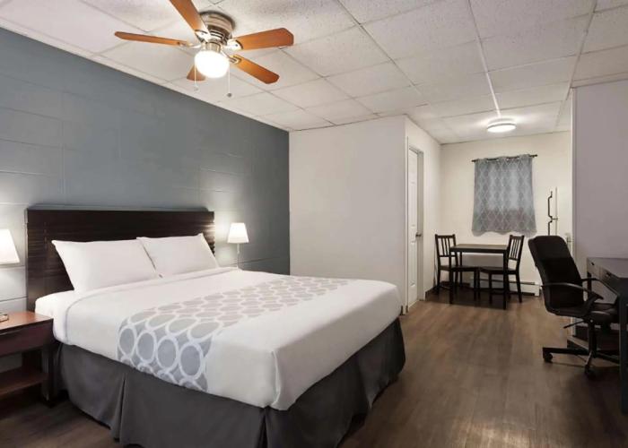 Howard Johnson by Wyndham Grande Prairie