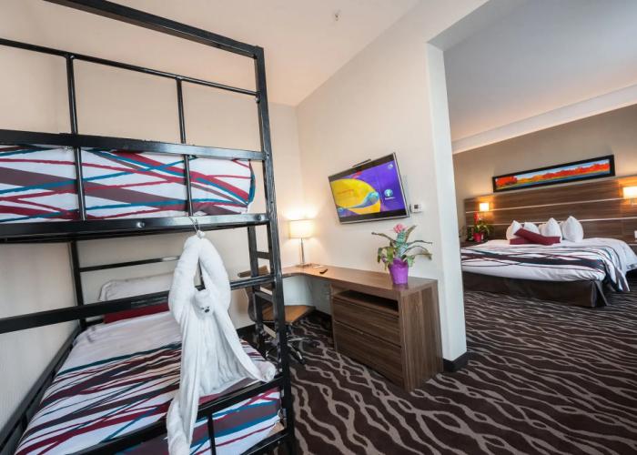 Encore Suites by Service Plus Inns