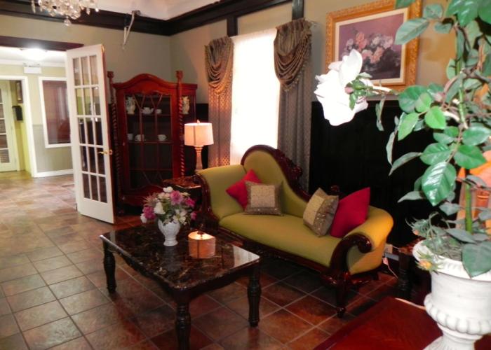 Harbourview Inn & Suites