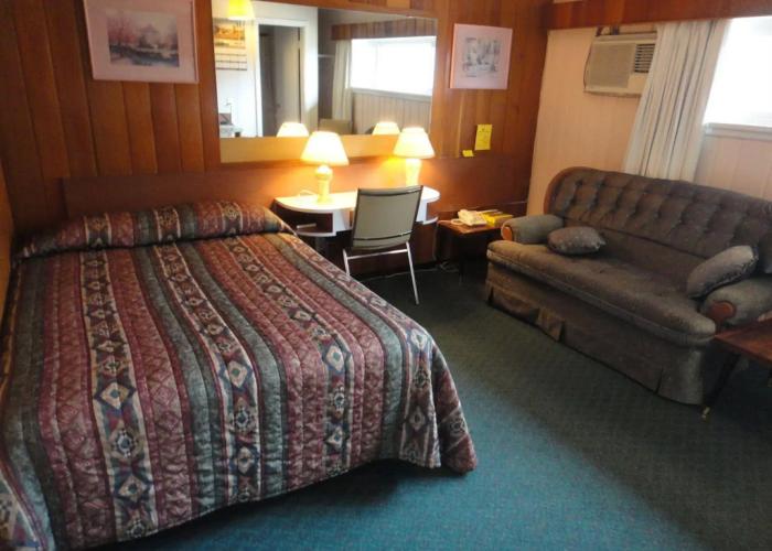 Airport Inn Motel & RV Park