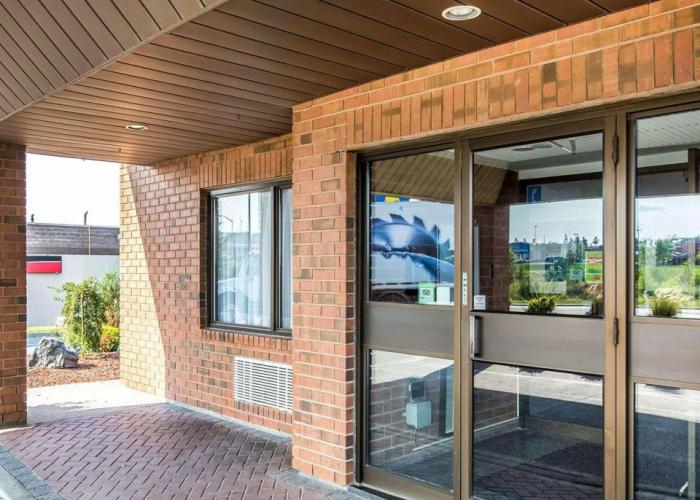 Comfort Inn East