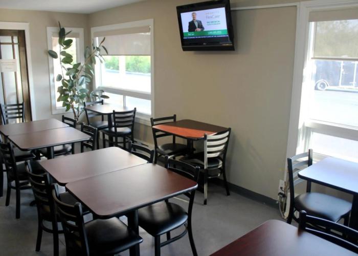Moonlight Inn and Suites