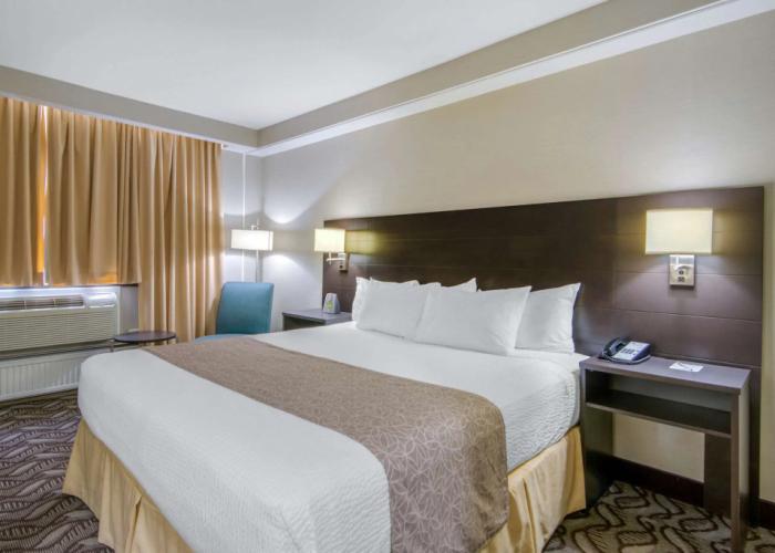 Clarion Hotel