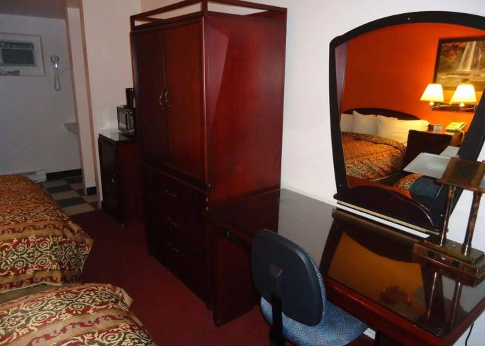 Imperial Fireside Inn