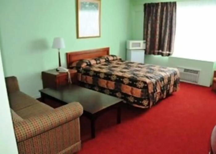 Lively Inn & Suites