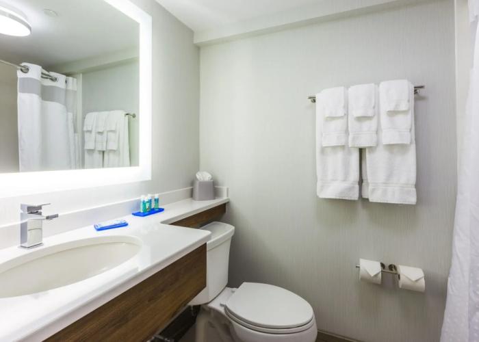 Holiday Inn Express Saint John Harbour Side by IHG