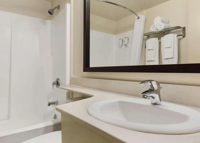 Travelodge Suites by Wyndham Saint John