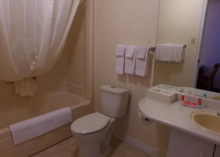 Econo Lodge & Suites Saint John