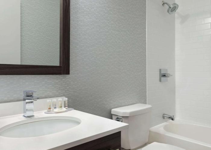 Days Inn by Wyndham Saint John New Brunswick