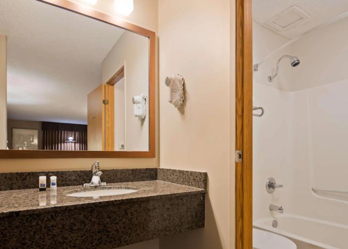 SureStay Plus Hotel By Best Western Salmon Arm