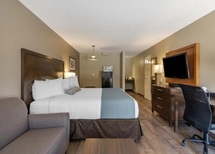 SureStay Plus Hotel By Best Western Salmon Arm