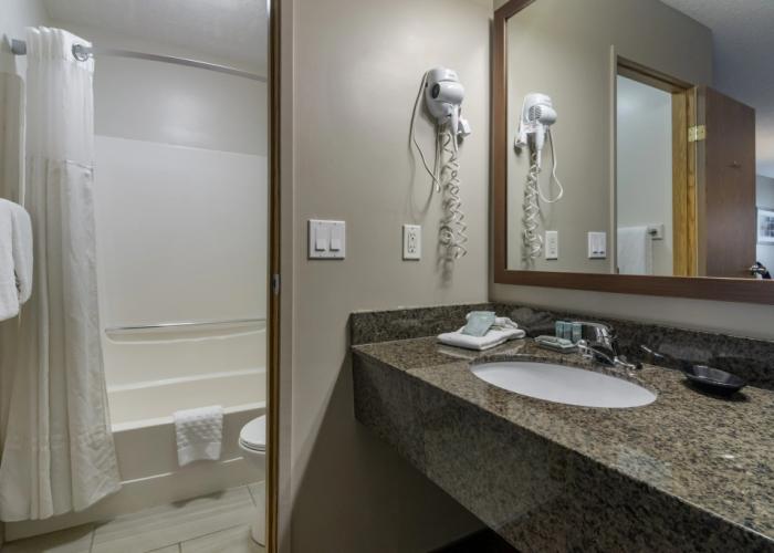 SureStay Plus Hotel By Best Western Salmon Arm