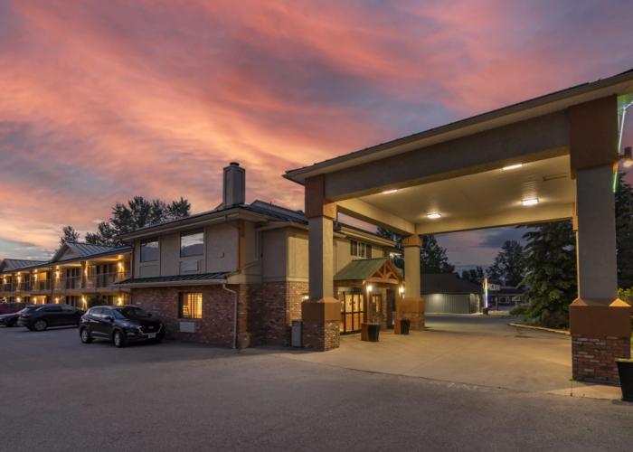 SureStay Plus Hotel By Best Western Salmon Arm