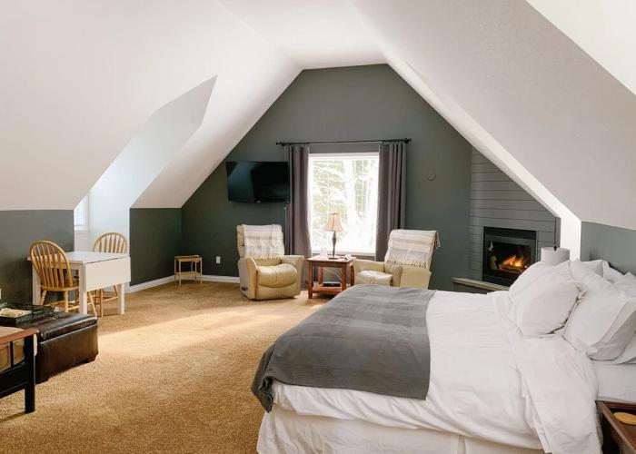 The Inn at the Ninth Hole B&B