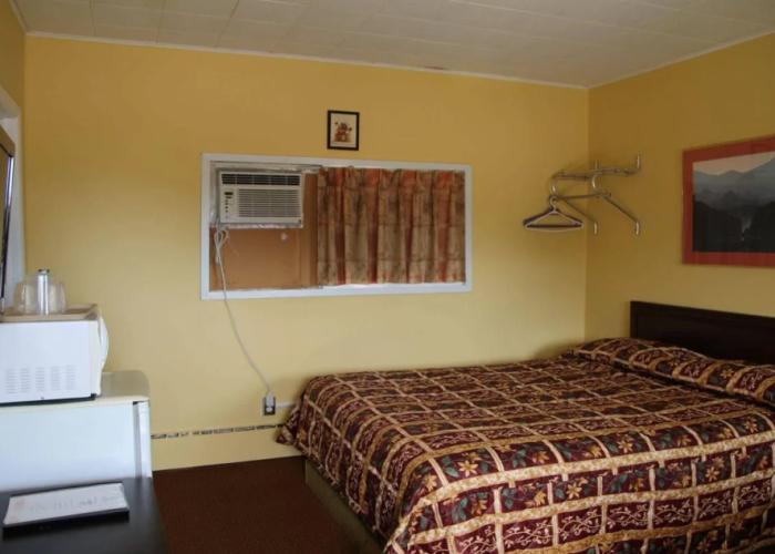 Hillside Inn Pembroke