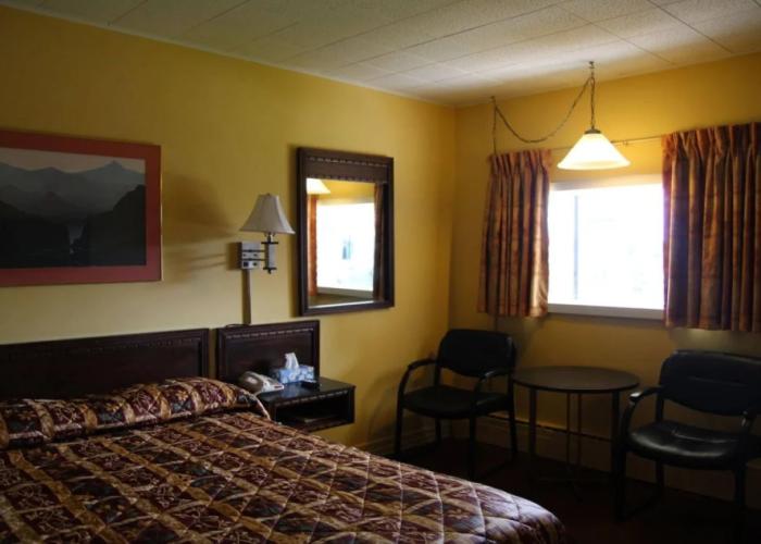 Hillside Inn Pembroke