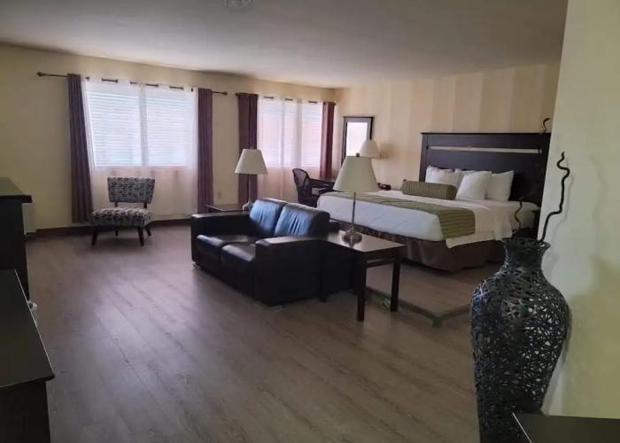 Clarion Hotel & Conference Centre Pembroke