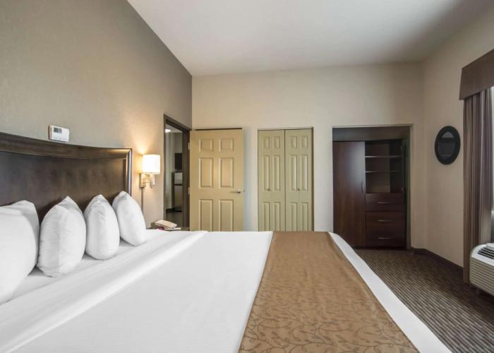 Quality Inn & Suites Thompson